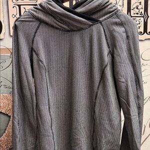 lululemon athletica Herringbone Gray Black Wrap Hoodie